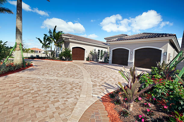Reasons to Select Us for Your Driveway Paving Requirements in Kenneth City, FL